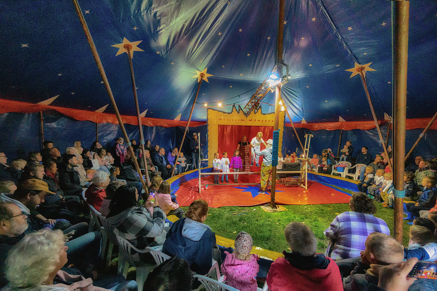 Manege Frei für Kreativität: Zirkus-Ausmalbilder für Kindergartenkinder – Spaß und Förderung!
